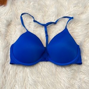 Pink Victoria Secret bra